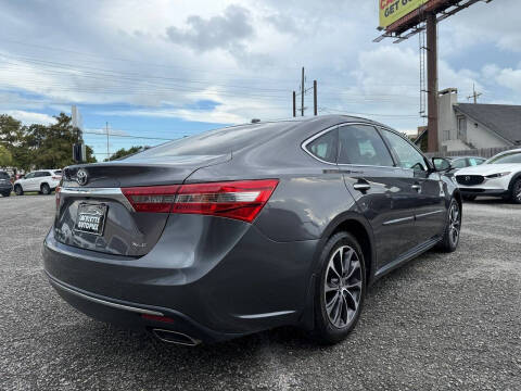 2016 Toyota Avalon XLE