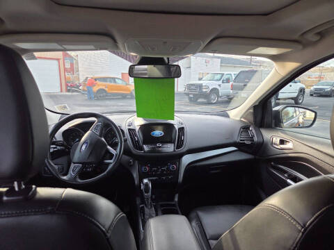 2019 Ford Escape SEL