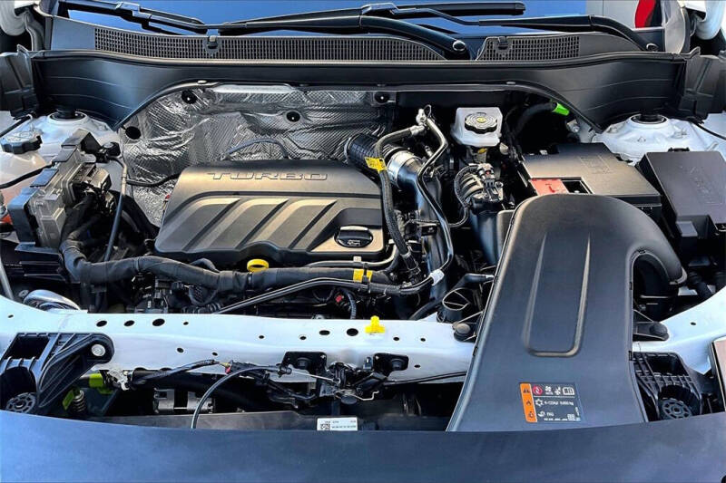 2025 Chevrolet Trax RS