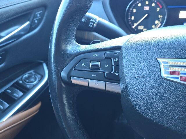 2020 Cadillac XT4 Premium Luxury