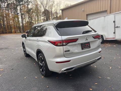 2025 Mitsubishi Outlander PHEV SEL