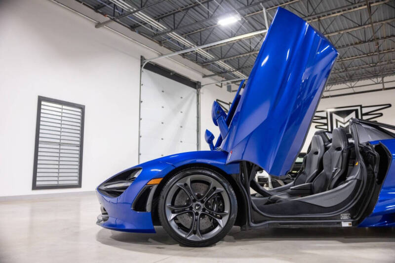 2022 McLaren 720S Spider