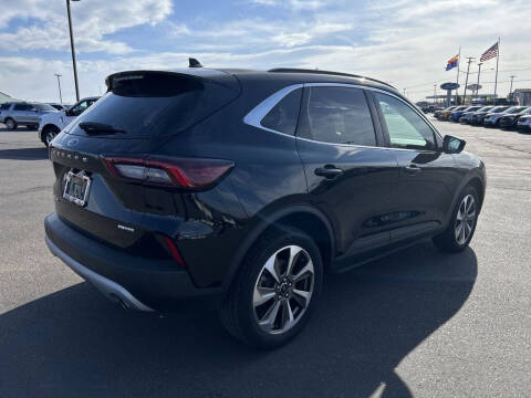 2024 Ford Escape Platinum