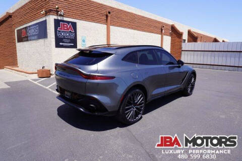 2021 Aston Martin DBX