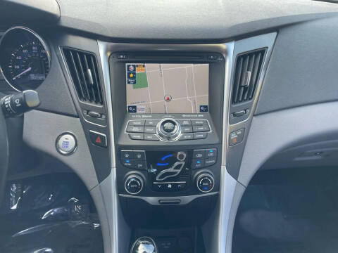 2013 Hyundai Sonata Hybrid Limited