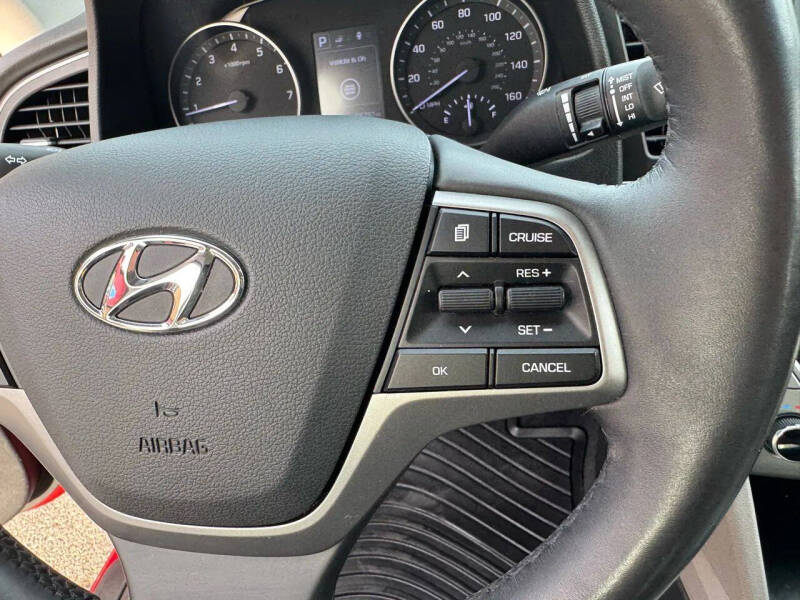 2017 Hyundai Elantra