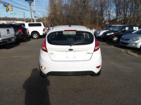 2012 Ford Fiesta SES