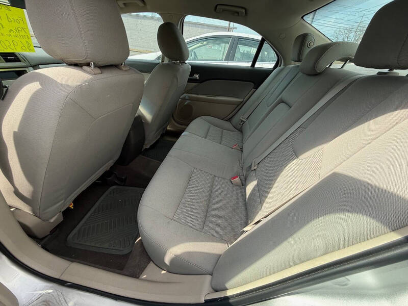 2012 Ford Fusion S