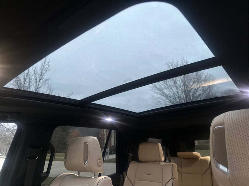 2021 Cadillac Escalade Premium Luxury