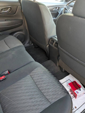 2020 Nissan Rogue SL