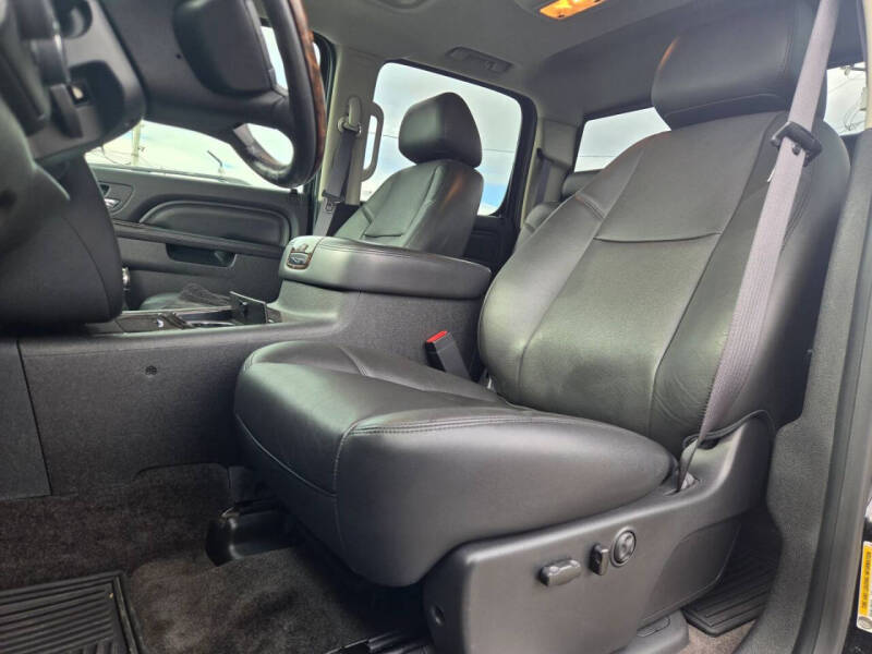 2012 GMC Sierra 3500HD Denali