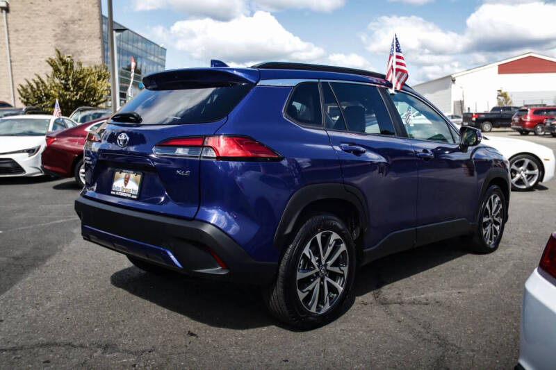 2023 Toyota Corolla Cross XLE