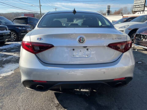 2018 Alfa Romeo Giulia Ti Sport