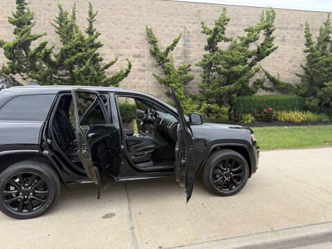 2018 Jeep Grand Cherokee Altitude