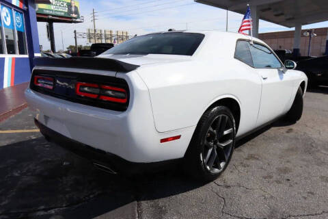 2019 Dodge Challenger SXT