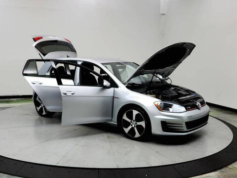 2016 Volkswagen Golf GTI S