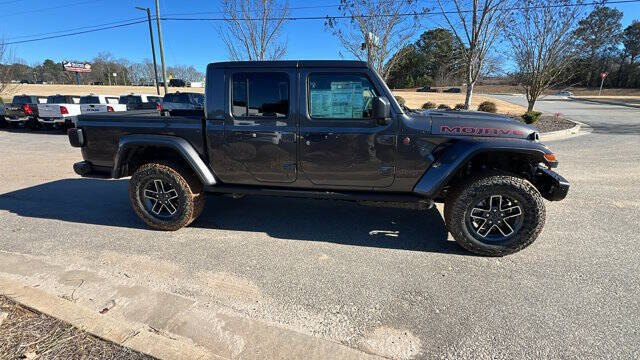 2026 Jeep Gladiator Mojave X