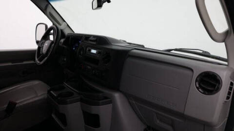 2022 Ford E-Series