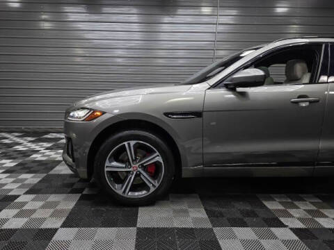 2019 Jaguar F-PACE S