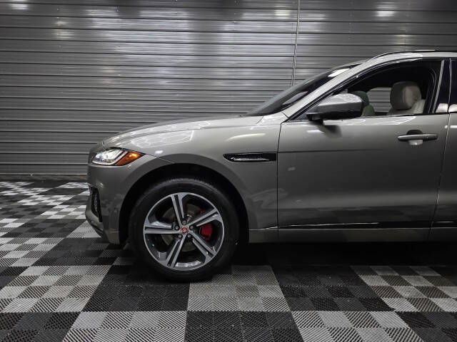 2019 Jaguar F-PACE S
