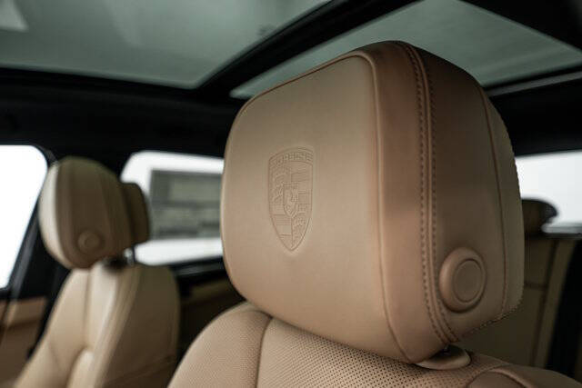 2026 Porsche Macan S