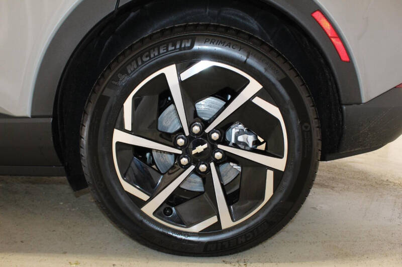 2026 Chevrolet Equinox EV LT 1