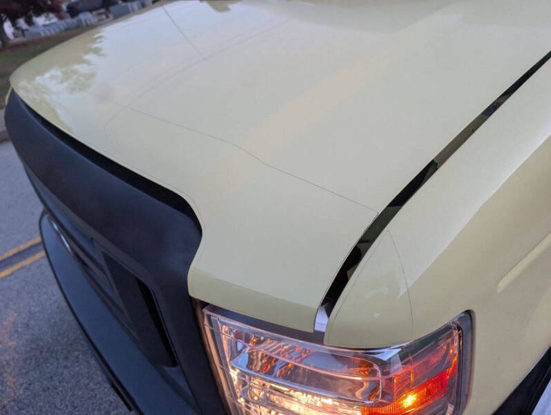 2021 Ford E-Series E-450 SD