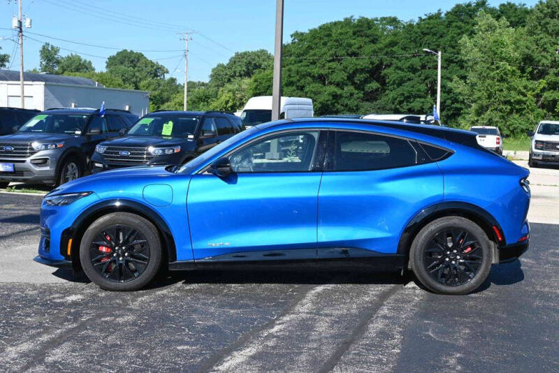 2025 Ford Mustang Mach-E Premium