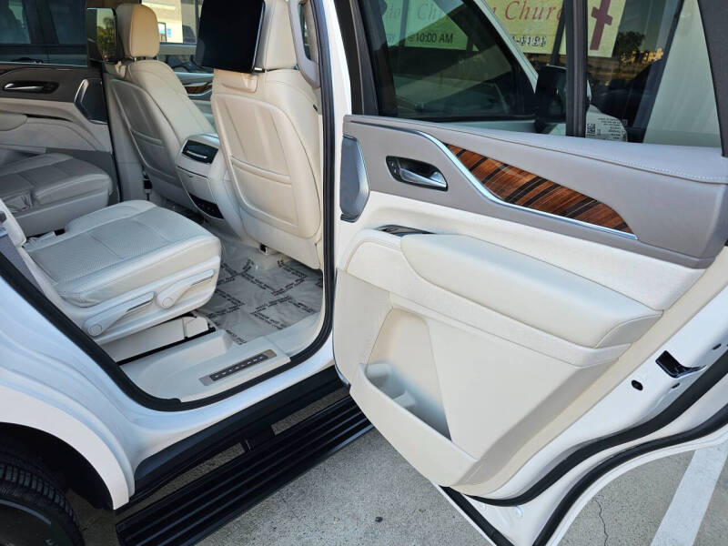 2024 Cadillac Escalade Sport Platinum