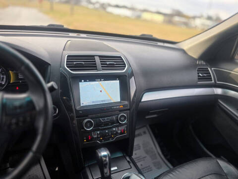 2017 Ford Explorer XLT