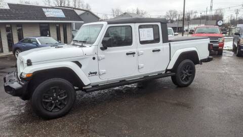 2021 Jeep Gladiator for sale at MEDINA WHOLESALE LLC in Wadsworth OH