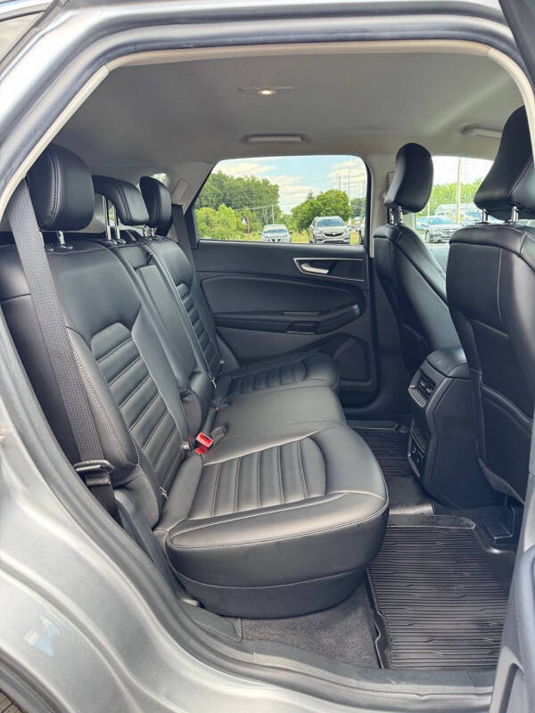 2021 Ford Edge SEL