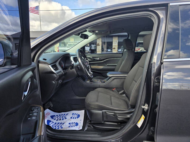 2018 GMC Acadia SLE-1