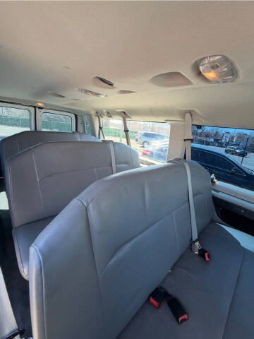 2014 Ford E-Series E-350 SD XL