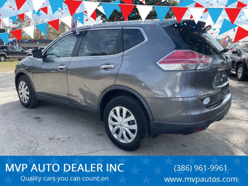 Nissan Rogue's photo