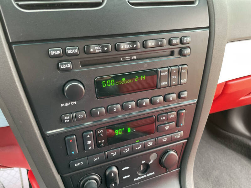 2002 Ford Thunderbird Deluxe