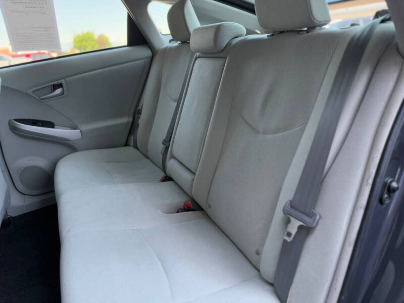 2014 Toyota Prius Two