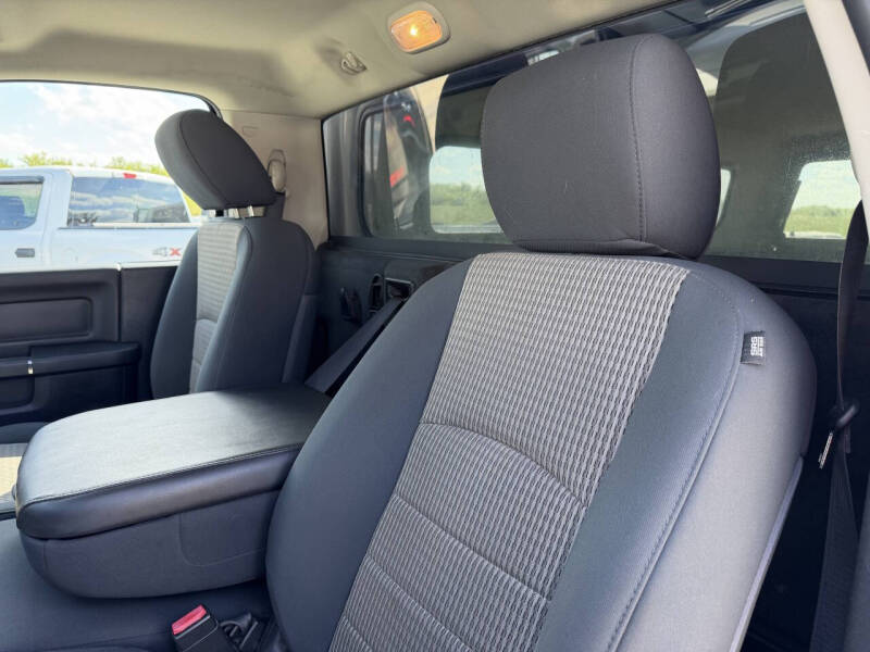 2012 RAM 1500 ST