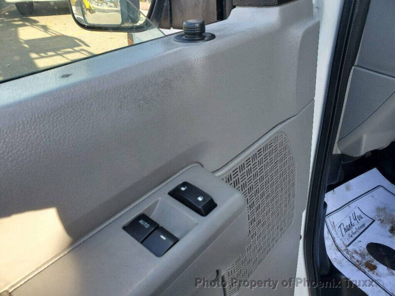 2009 Ford E-Series E-350 SD