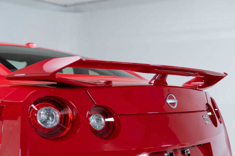 2024 Nissan GT-R