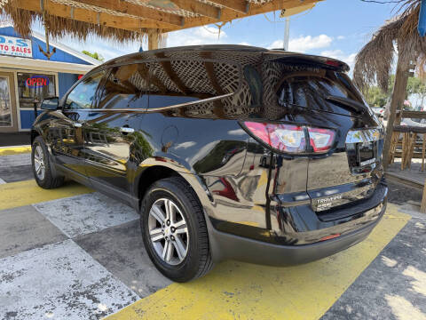 2017 Chevrolet Traverse LT
