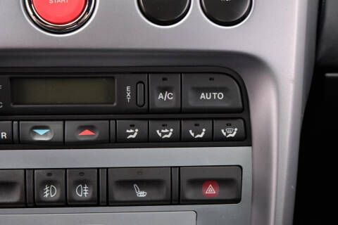 2003 Aston Martin V12 Vanquish