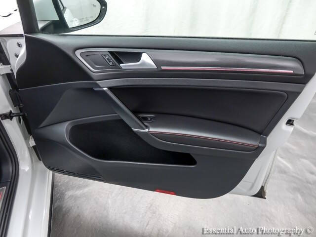 2019 Volkswagen Golf GTI S