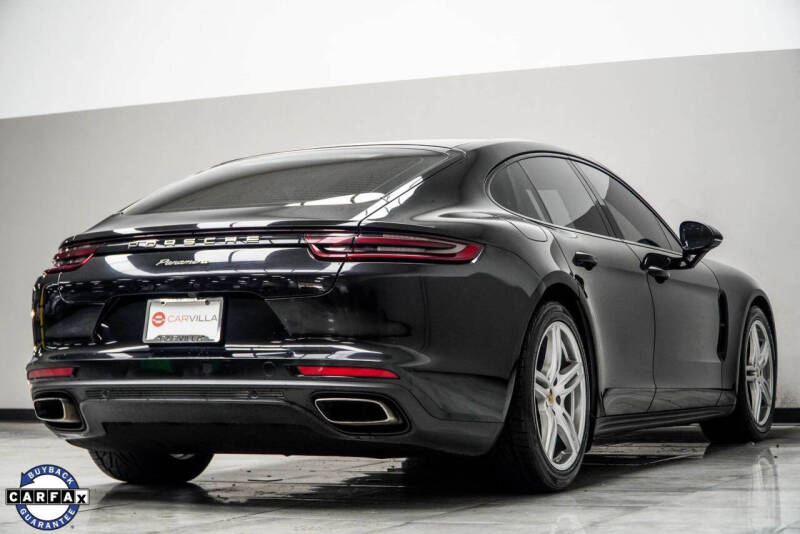 2018 Porsche Panamera