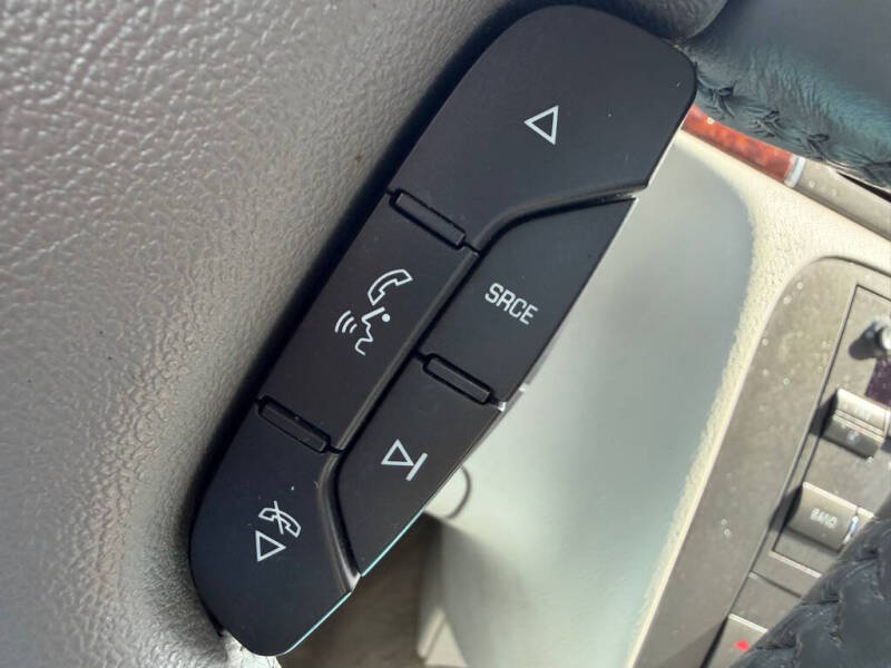 2011 Buick Lucerne CXL Premium