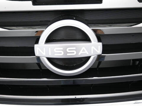 2025 Nissan Pathfinder S