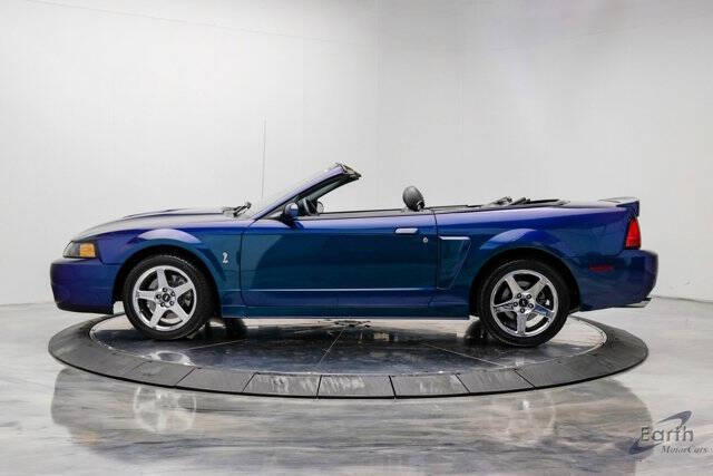 2004 Ford Mustang SVT Cobra