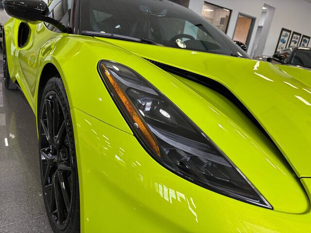 2025 Lotus Emira 17