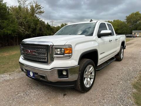 2015 GMC Sierra 1500 for sale at The Car Shed in Burleson TX