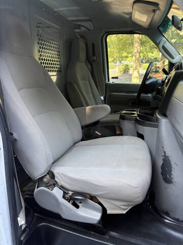 2014 Ford E-Series E-250